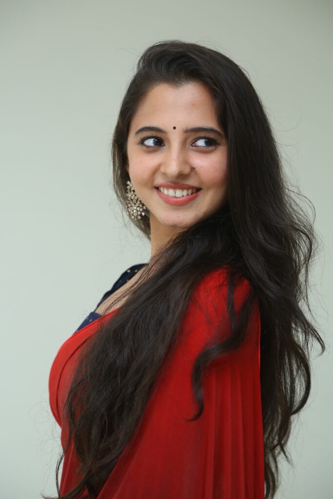 Preethi Asrani latest clicks...