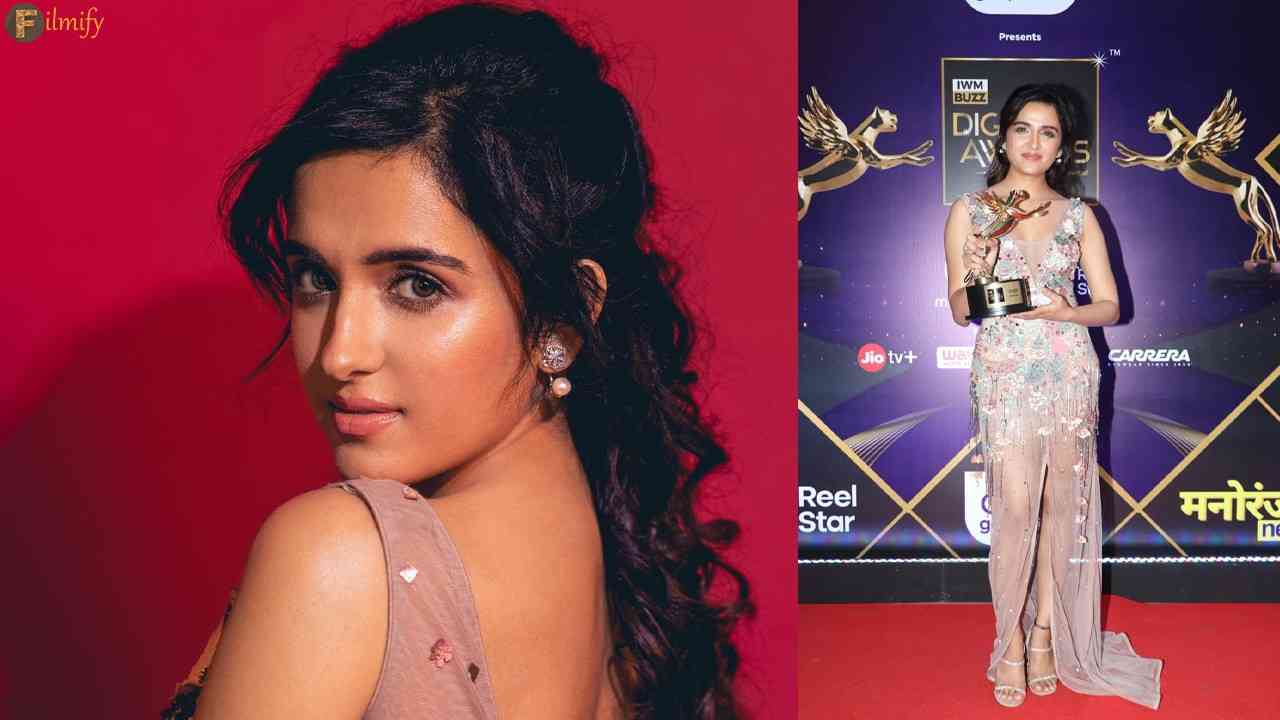 Shirley Setia wins the “Youth Sensation of the Year” award