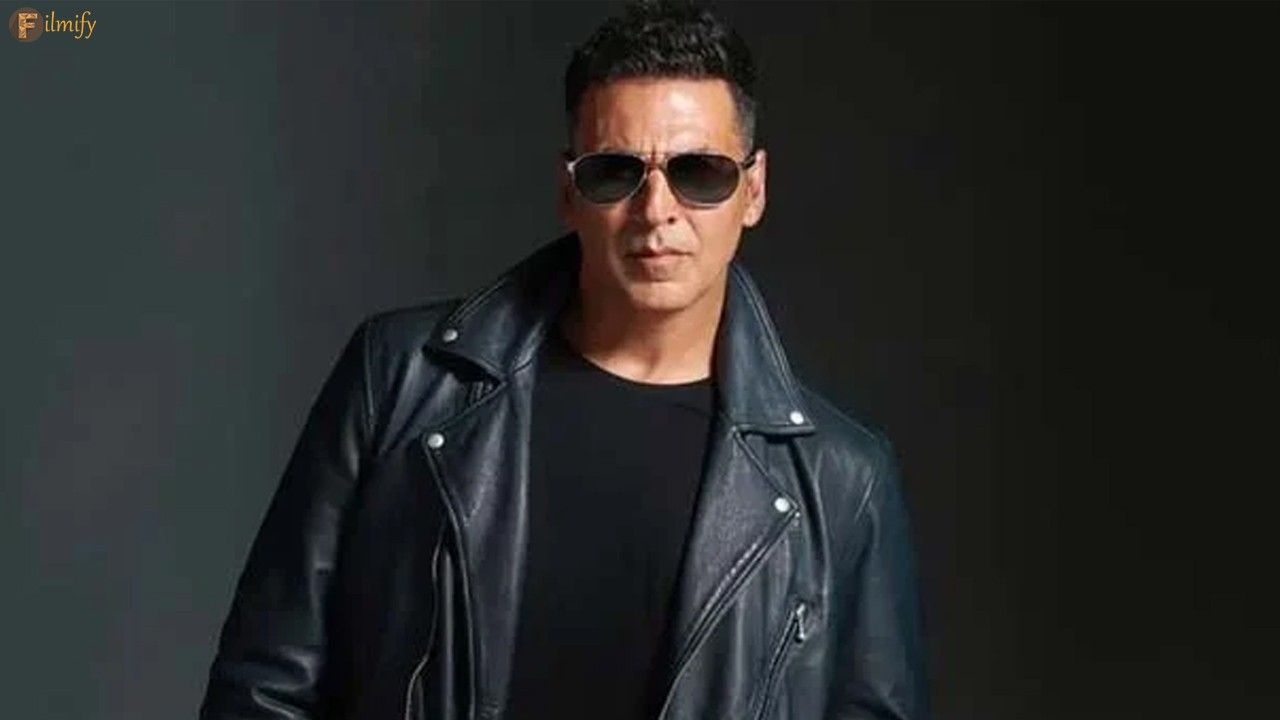 Akshay Kumar's idea of Friendship Day gets everyone's attention