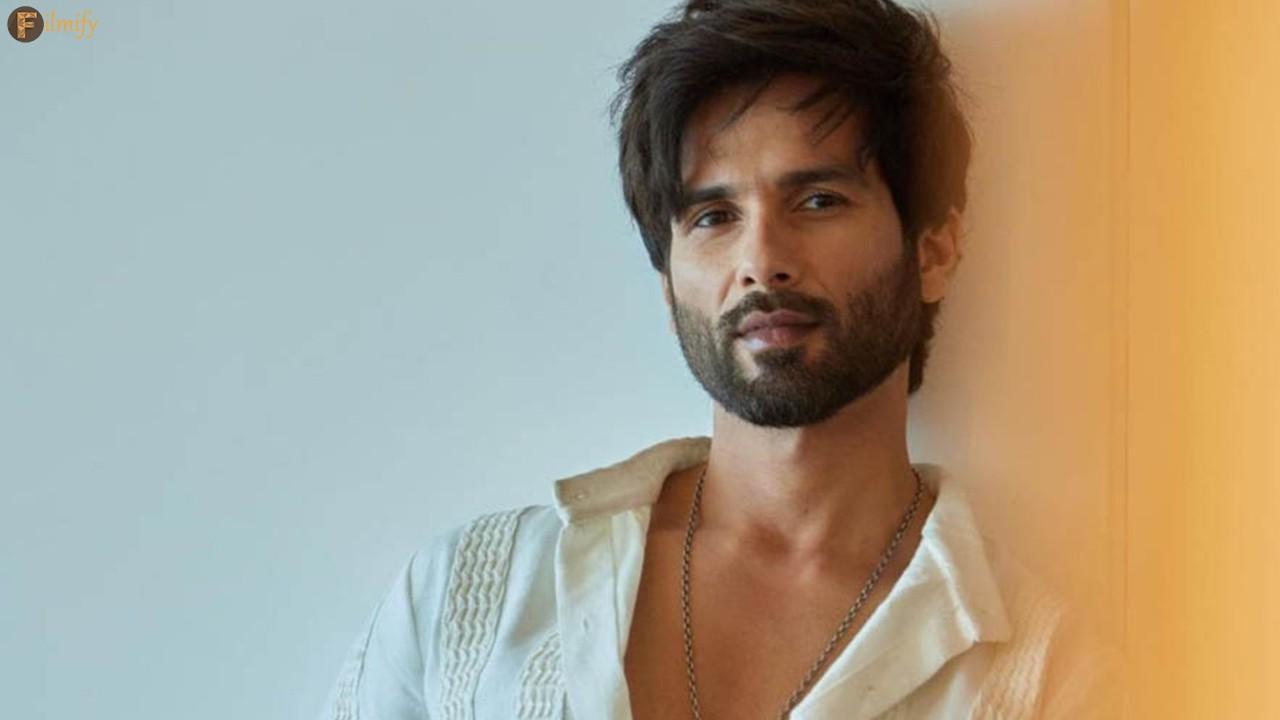Shahid's Fans' screams will crack you up, here's why