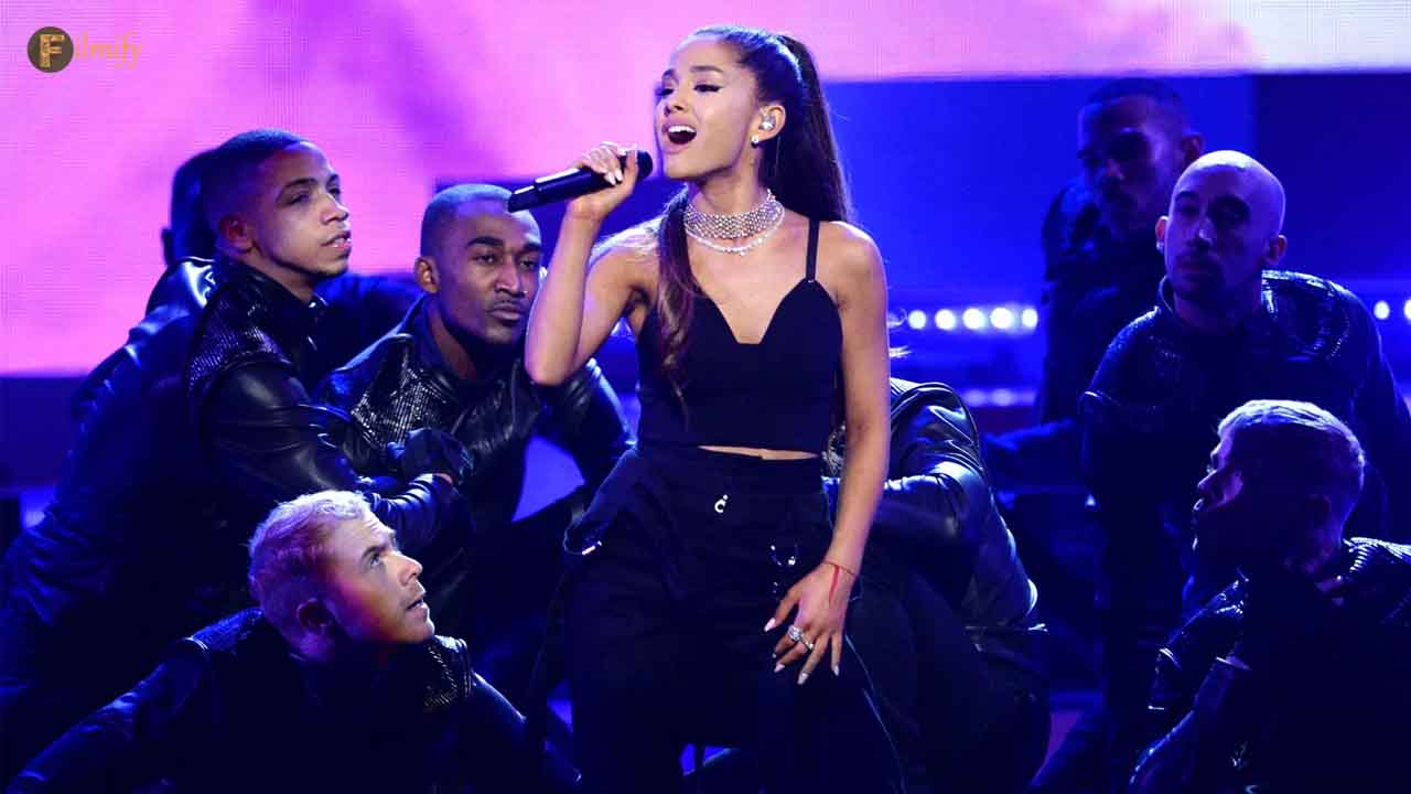 Ariana Grande has officially cut ties with her manager