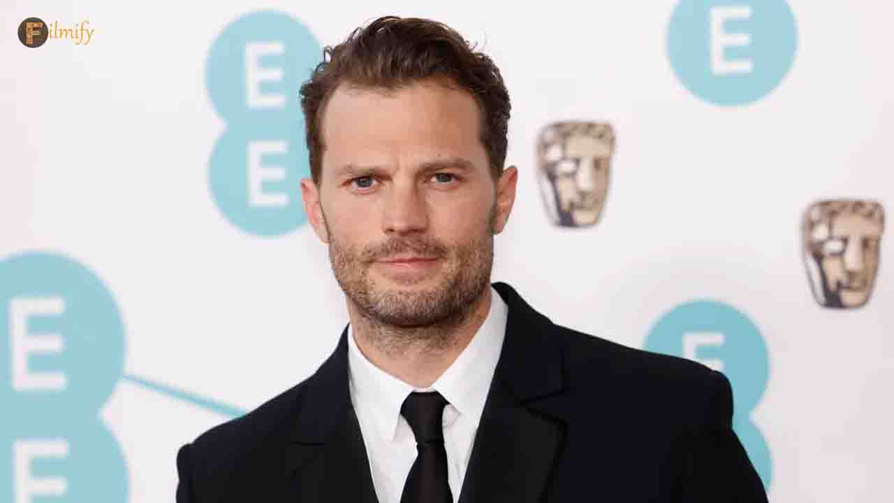 Jamie Dornan fled after Fifty Shades of Grey seeing the reviews...He spills why he hid