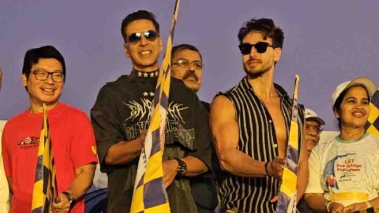Bade Miyan Chote Miyan actors Akshay Kumar and Tiger Shroff flag off the Marathon in Mumbai