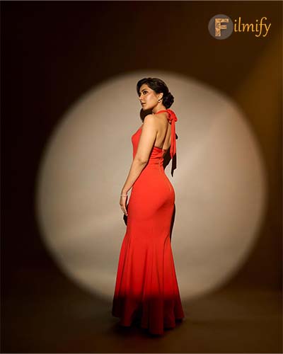The Evolution of Raashii Khanna's Red Hot Style