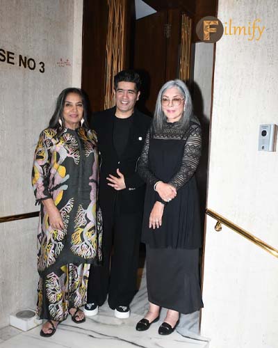 Celebrities At Manish Malhotra's Bun Tikki Wrap Party